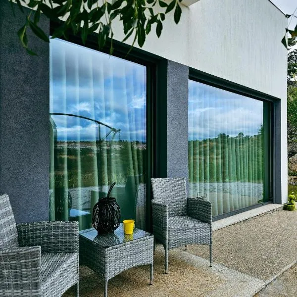 Junção - Apartamentos Completos，位于米兰达·杜·杜罗的酒店