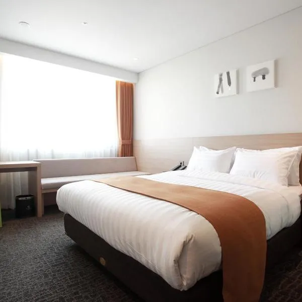 Gangneung City Hotel，位于江陵市的酒店