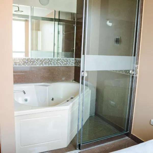 TruGarden Hotel Trujillo，位于特鲁希略的酒店