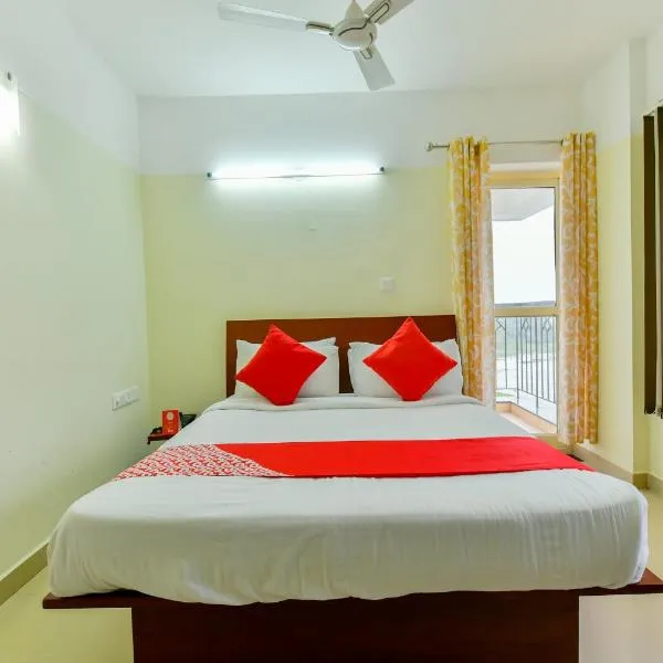 Super Hotel O Tyche Stays，位于Trippapur的酒店