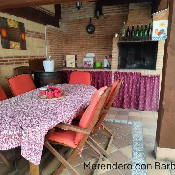 Residencial Entreaguas，位于Palazuelos de Eresma的酒店