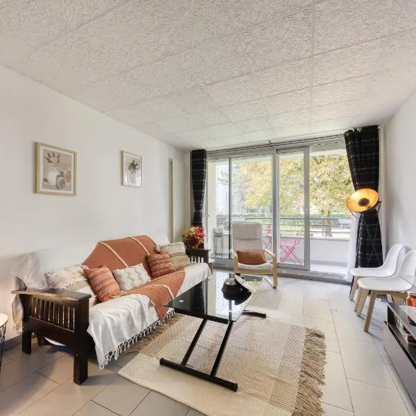 Luxueux appartement proche Paris, Orly, Rungis et Massy，位于弗雷讷的酒店