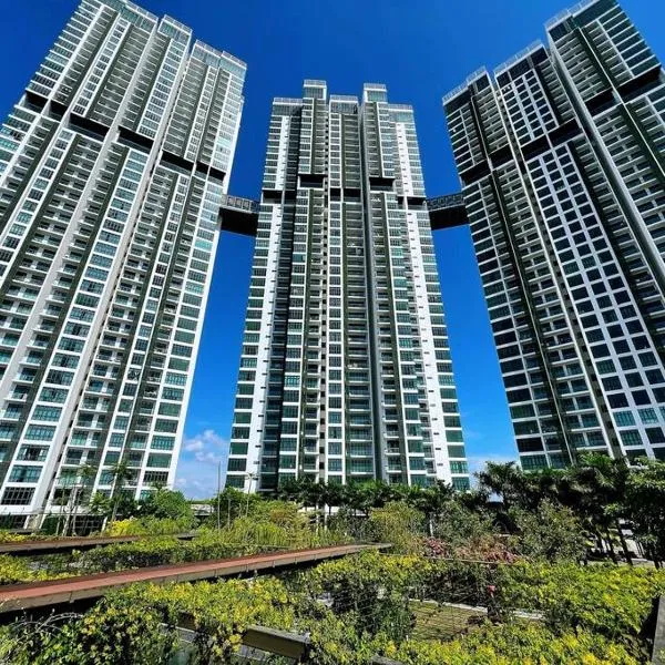 B1003 Green Haven Sea View netflix100mbps By STAY，位于马西的酒店