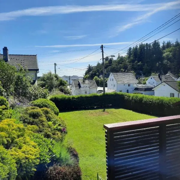 Koselig leilighet i Skudeneshavn，位于Skudeneshavn的酒店