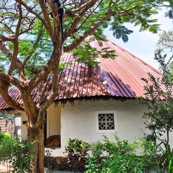 Bushbaby Cottage Diani Beach - with Starlink Highspeed Internet !!!!，位于迪亚尼海滩的酒店