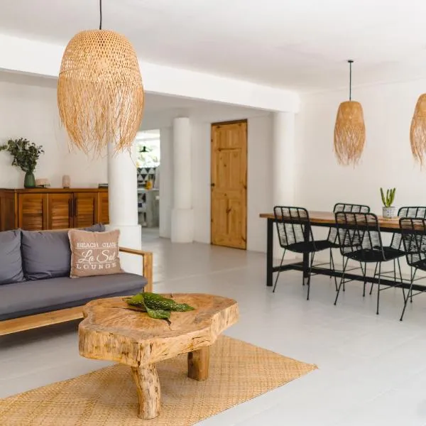 Cuatro Vientos Lodge & Apartments - Mal País, Costa Rica，位于圣塔特蕾莎海滩的酒店