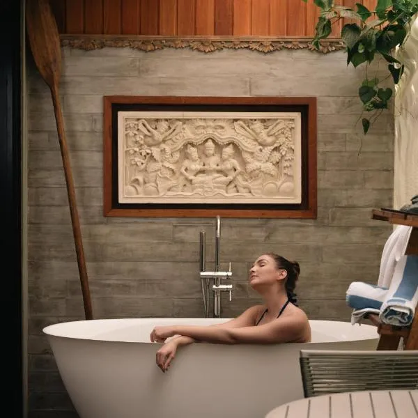 阿斯特劳岛屿旅馆，位于蜜岛的酒店