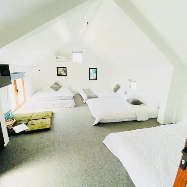 RiverView Homestay，位于Xóm Ðé的酒店