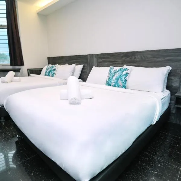 Swing & Pillows - Rawang Selangor，位于万挠的酒店
