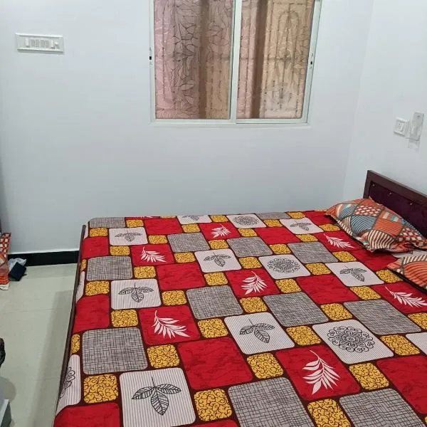 New Choudhary guest house，位于乌贾因的酒店