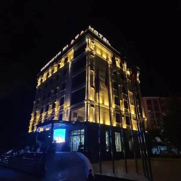 Shedevr Plaza Navoiy，位于纳沃伊的酒店