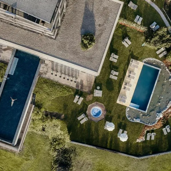 Green Luxury Hotel Pfösl，位于新波南特的酒店