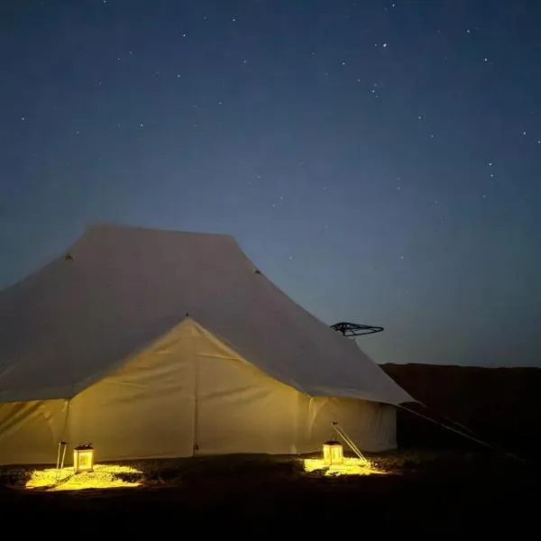 SAFARI-Glamping，位于Al Wāşil的酒店