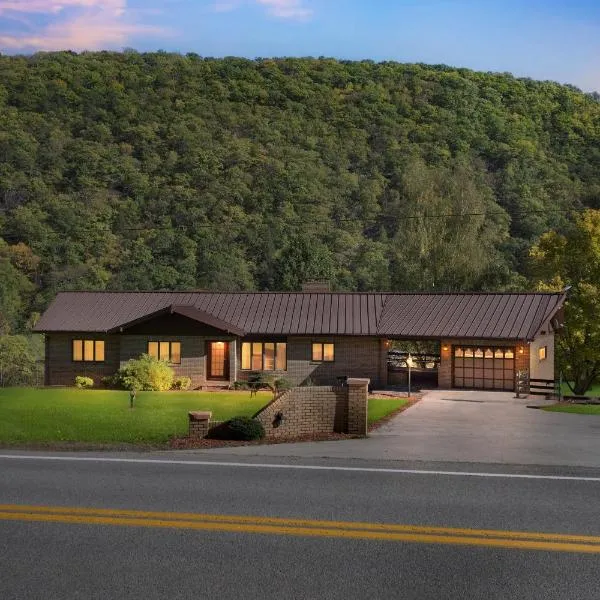 Bear Paw Cottage- 12 mins to Seneca Rocks cottage,位于Seneca Rocks的酒店