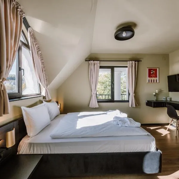 Motel Oasis，位于Corunca的酒店