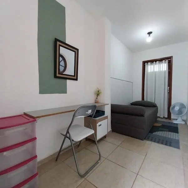 STUDIO 01 Suite externa pirvativa，位于圣若泽杜斯坎普斯的酒店