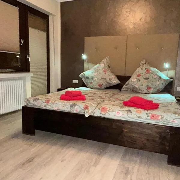 Hotel Am Markt，位于埃施韦勒的酒店