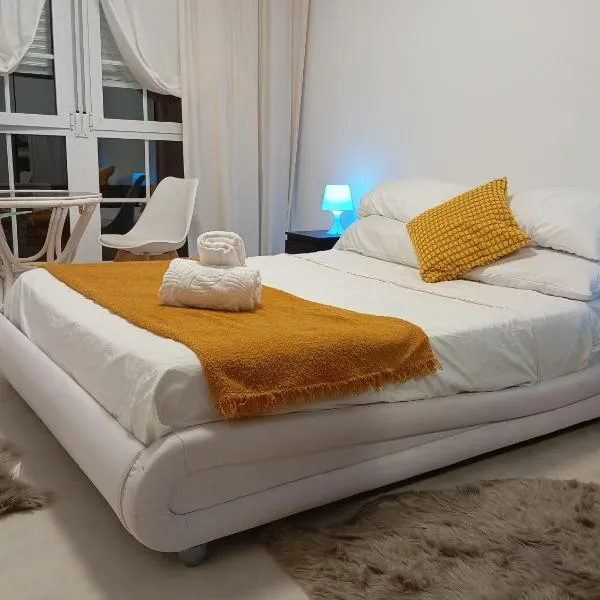 El Refugio del Estrecho，位于阿尔赫西拉斯的酒店