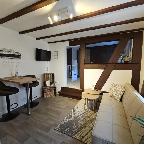 Gemütliche Ferienwohnung im Westerwald - "Ferienwohnung Braun"，位于Weitefeld的酒店
