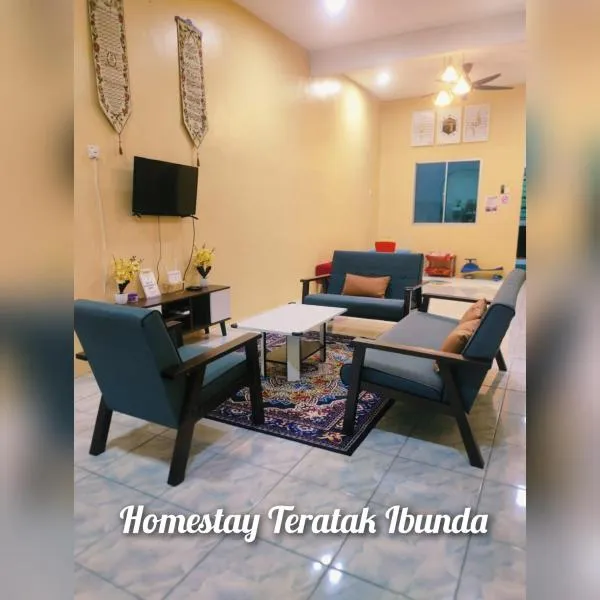 Homestay Teratak Ibunda，位于而连突的酒店