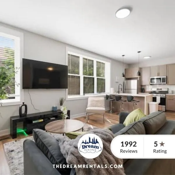 2 Bed & 3 Bath Chicago Condo，位于芝加哥的酒店