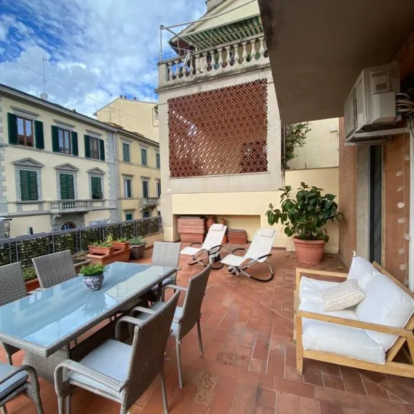 A casa di Eva e Paolo，位于佛罗伦萨的酒店