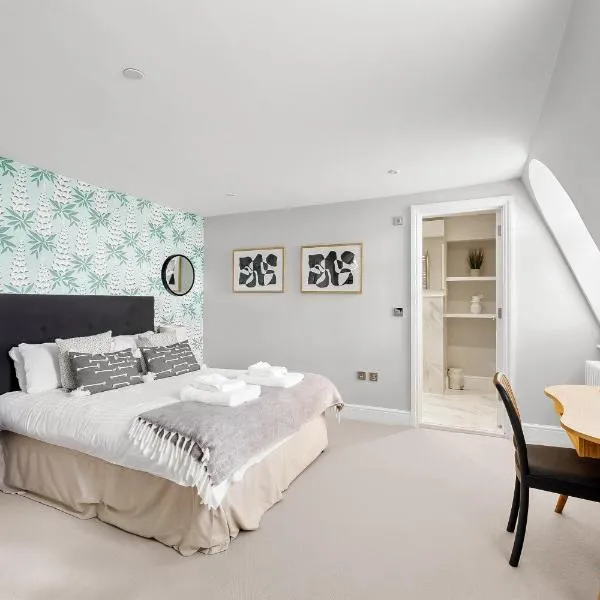 3 Bed Sancroft by Pureserviced，位于普里茅斯的酒店