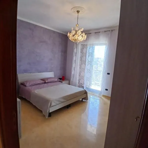 Elegante Appartamento - 20 minuti da Napoli centro,位于圣安蒂莫的酒店