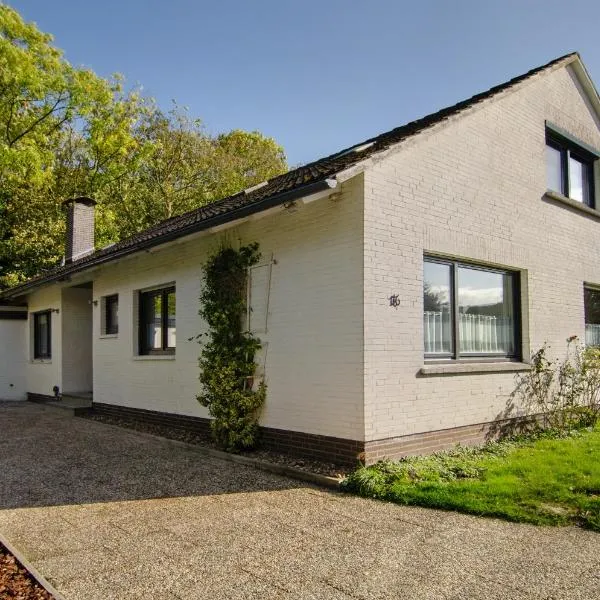 Haus Schlossgarten，位于Hinte的酒店