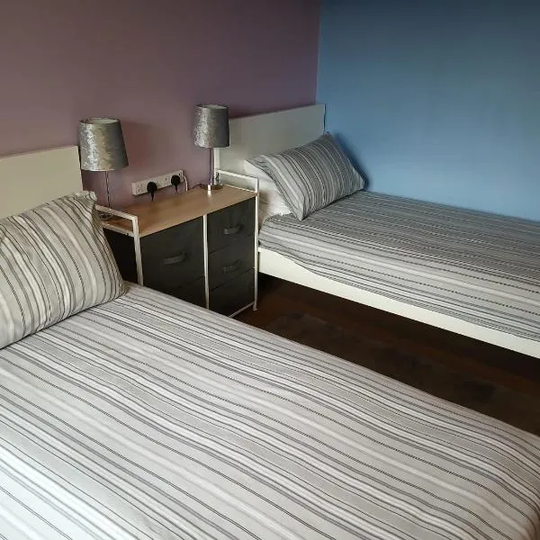 Twin room in Prescot Homestay，位于普雷斯科特的酒店