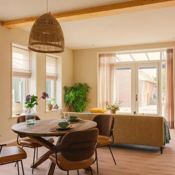 B&B De Korenbloem，位于Noordbroek的酒店