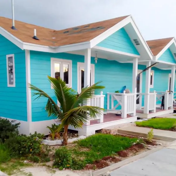 3-Hillview Cottages，位于Rolleville的酒店