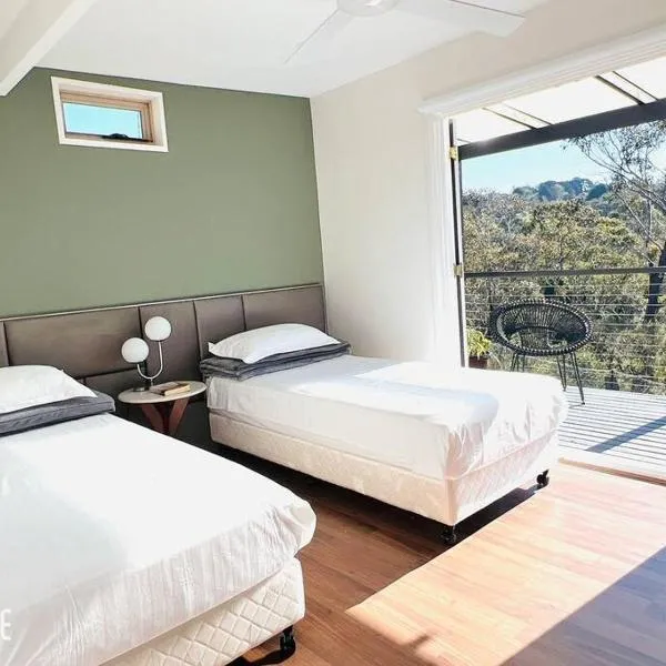 The Mountain View Cottage in Leura，位于卢拉的酒店