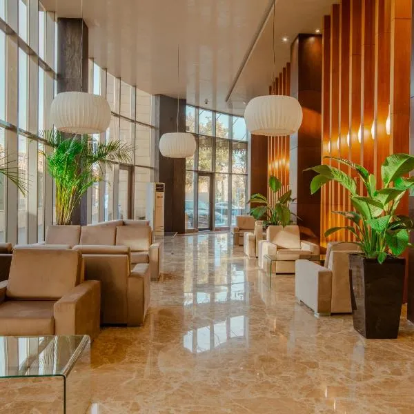 Golden Palace Hotel，位于第比利斯的酒店