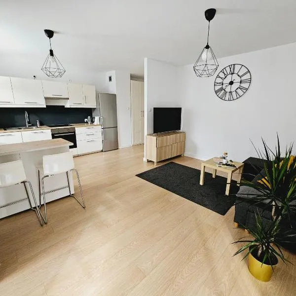 Apartament Malta & basen ,kort tenisowy w cenie，位于波兹南的酒店