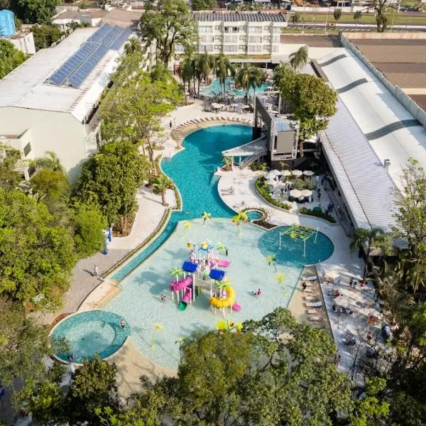 拉凡宫酒店&会议中心，位于伊瓜苏的酒店