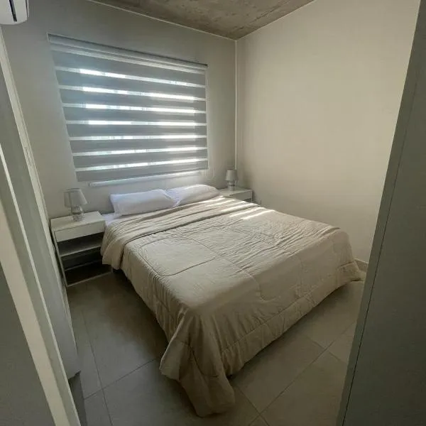 Dpto Edificio Marlin Luque，位于Luque的酒店