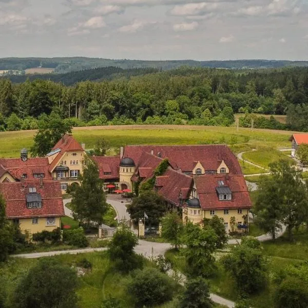 Gut Sonnenhausen，位于Glonn的酒店