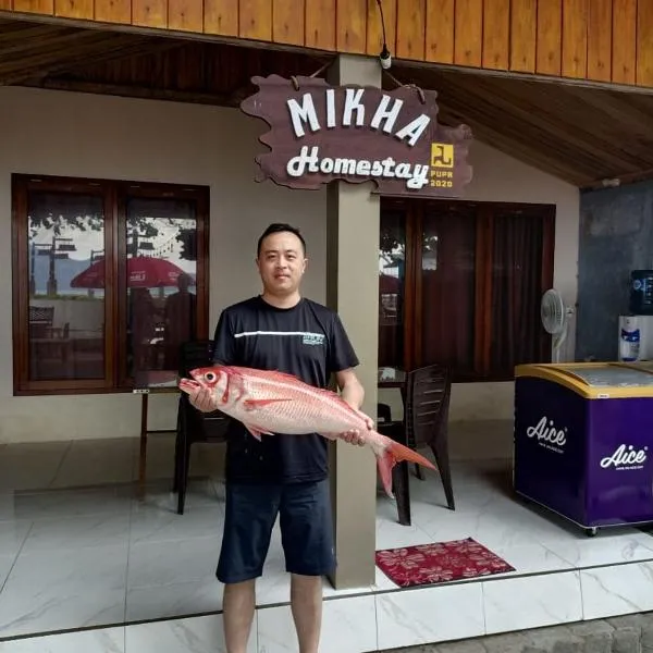Mikha Homestay BUNAKEN，位于美娜多的酒店