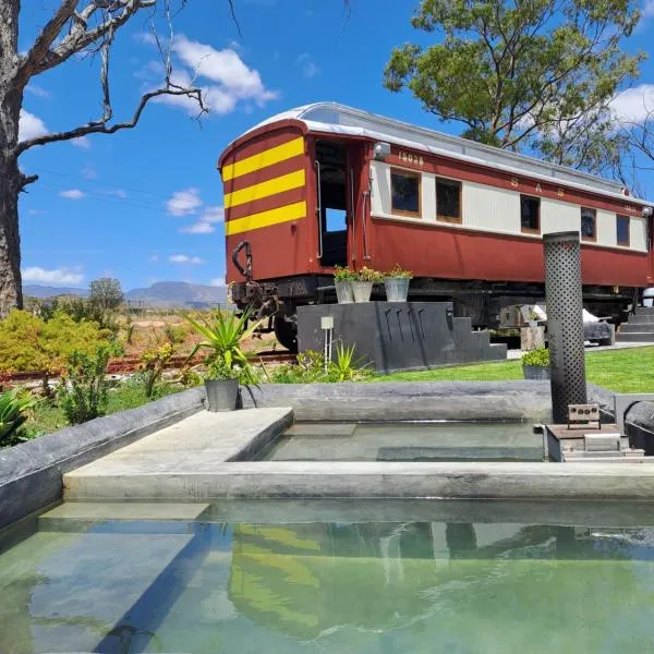 The Red Caboose Train Carriage，位于麦格雷戈的酒店