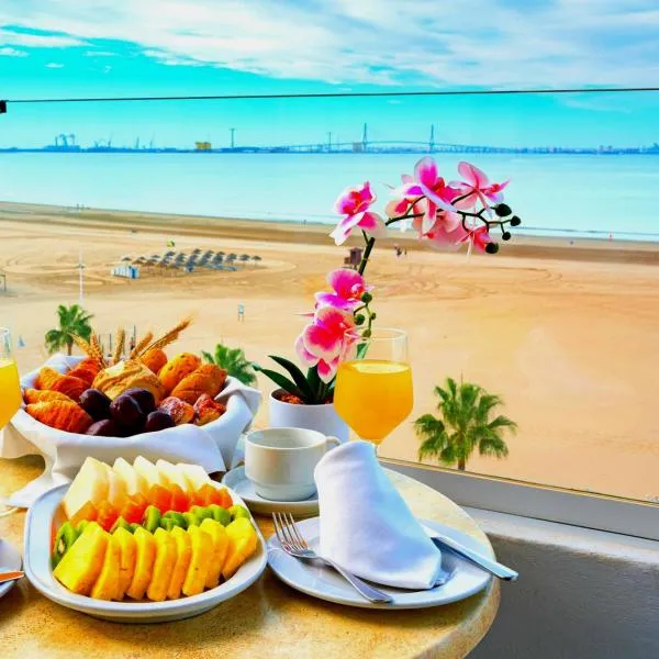 Hotel Puerto Bahía & Spa，位于圣玛丽亚港的酒店