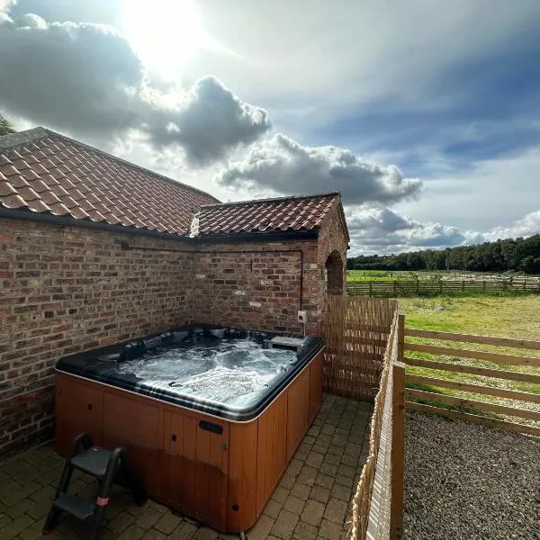 Granary cottage with HOT TUB，位于约克的酒店