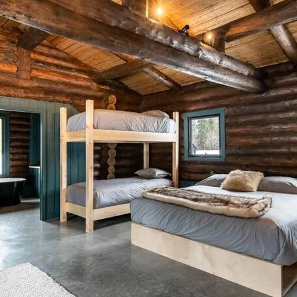 ÖBois Charlevoix - La Forgerie，位于圣西蒙的酒店