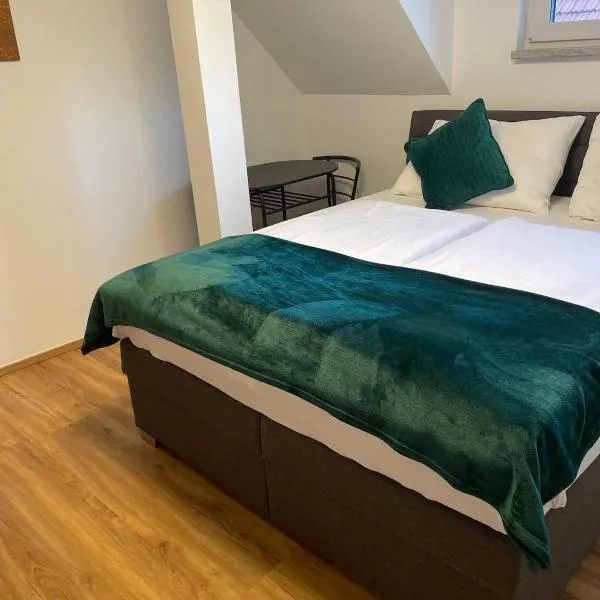 Perfect for 2 - 8 min 2 Downtown，位于Taxham的酒店