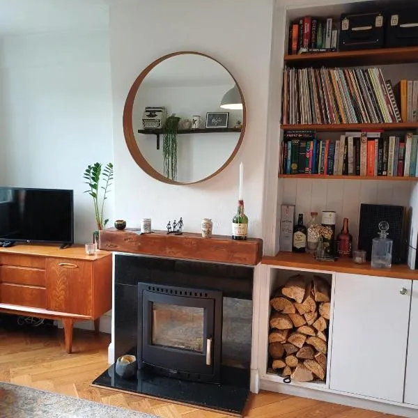 2 Bedroom Cork City House，位于科克的酒店