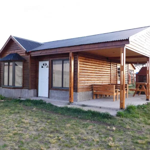 Cabañas Ayres de Campo，位于San Andres de las Sierras的酒店