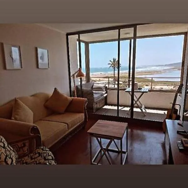 Hermoso depto Concón primera línea 3 dormitorios，位于康康的酒店