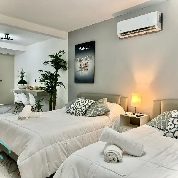 Downtown Suites Cancun，位于Cancún的酒店