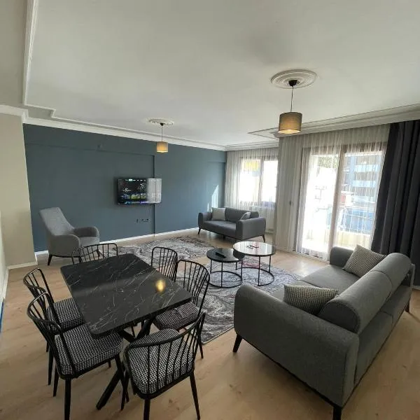 Mams Otel，位于Bayrakli的酒店