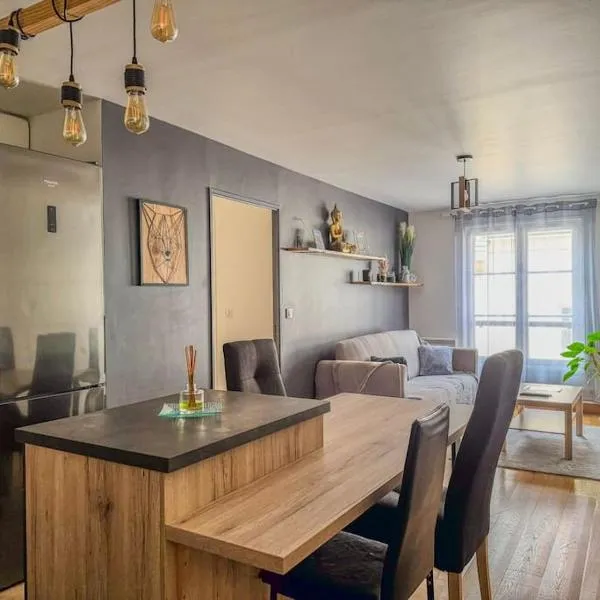 Appartement moderne dans le centre de Chartres，位于沙特尔的酒店